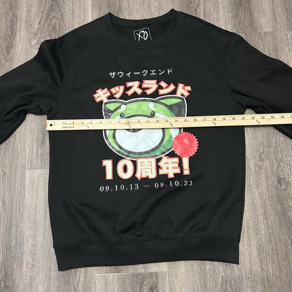The Weeknd Kiss Land 10 Year Super Fantastic Crewneck Size Large Black 2023 - Picture 3 of 7